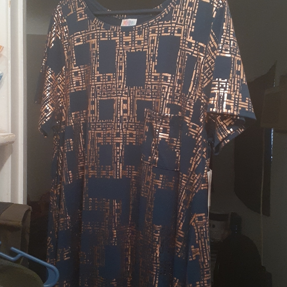 Dress - Picture 3 of 3